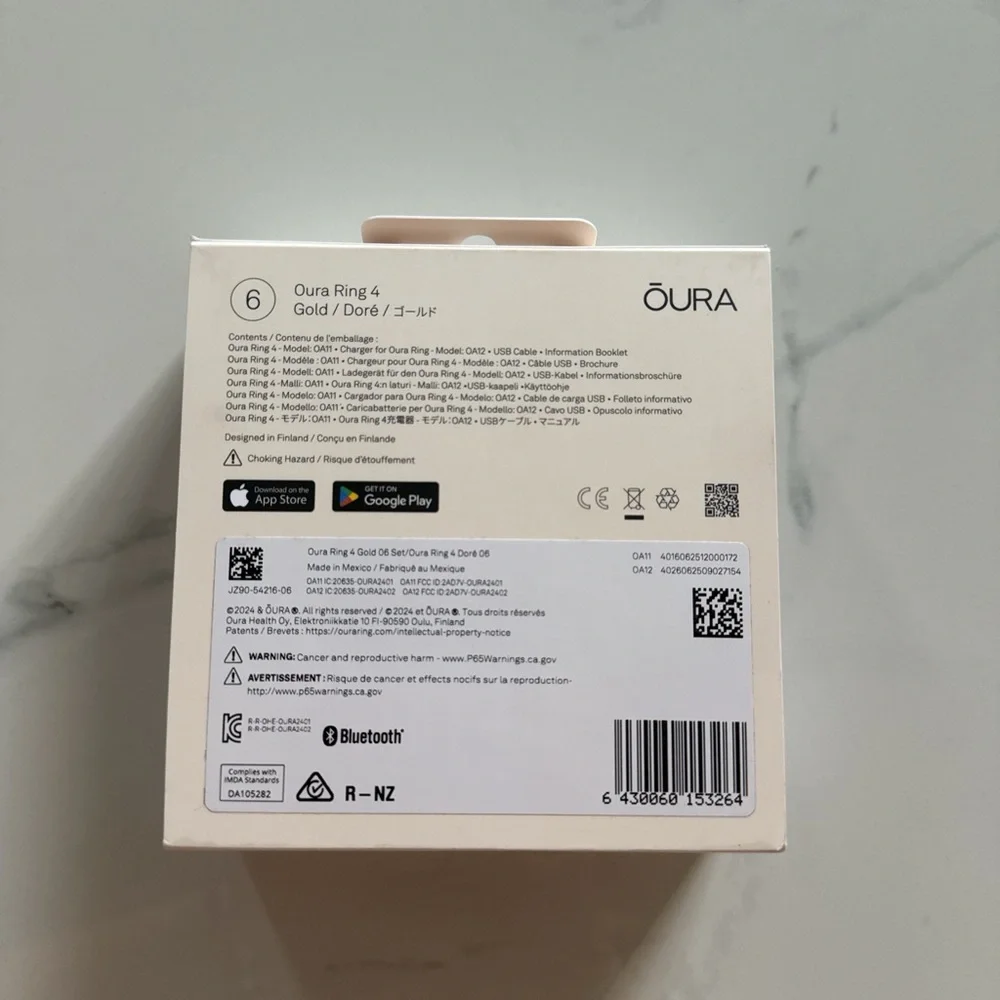 Oura Ring 4 in Elegant Gold